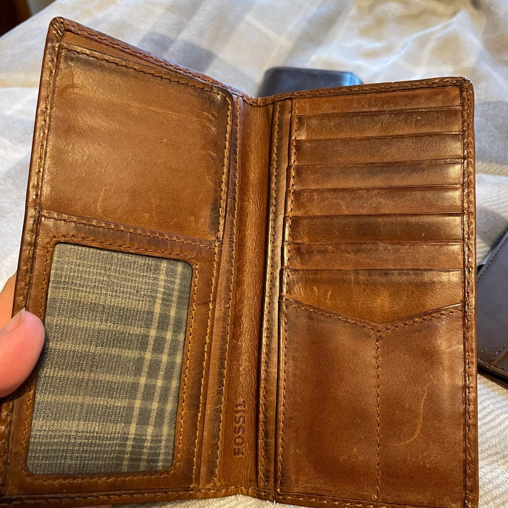 Genuine Leather Wallet Bundle! Buxton, Fossil, Bu… - image 5